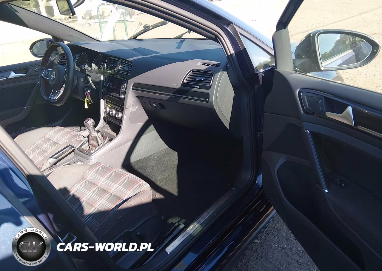 2015 Volkswagen Golf Gti 2.0T S 4-Door VIN:3VW5T7AU3FM086673 - 5