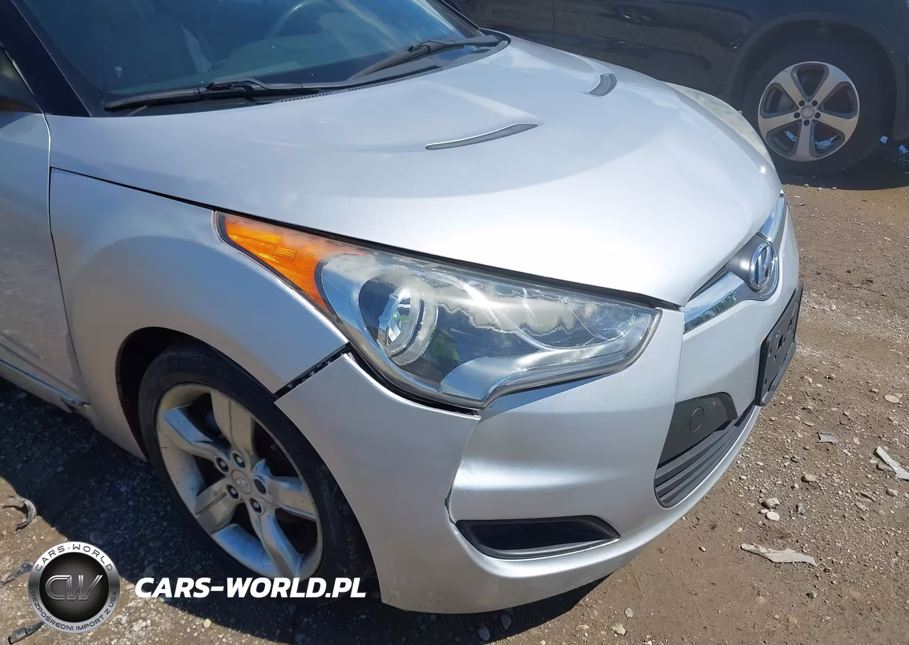 2012 Hyundai Veloster Base W-Gray VIN:KMHTC6AD8CU049738 - 6