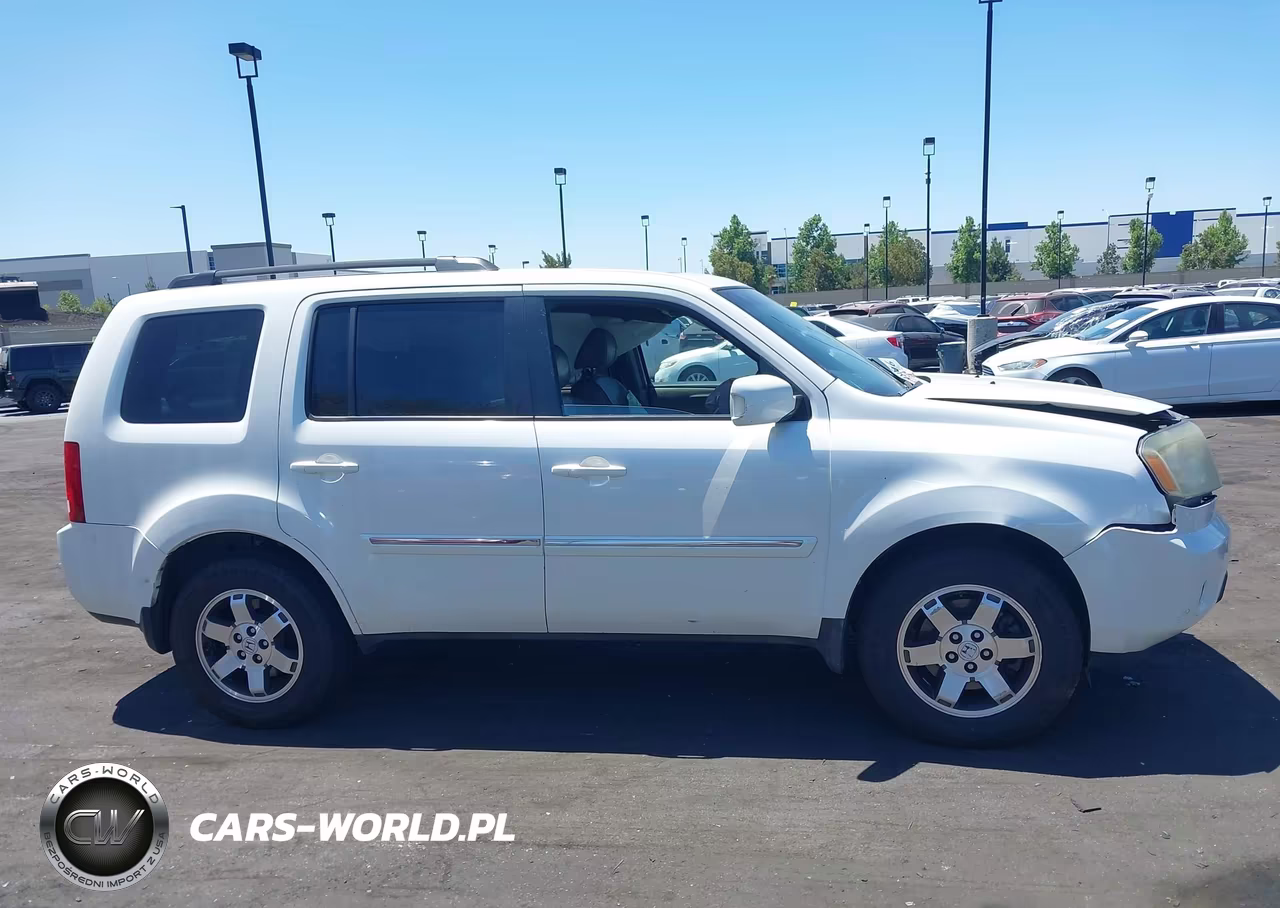 2011 Honda Pilot Touring VIN:5FNYF3H95BB013904 - 14