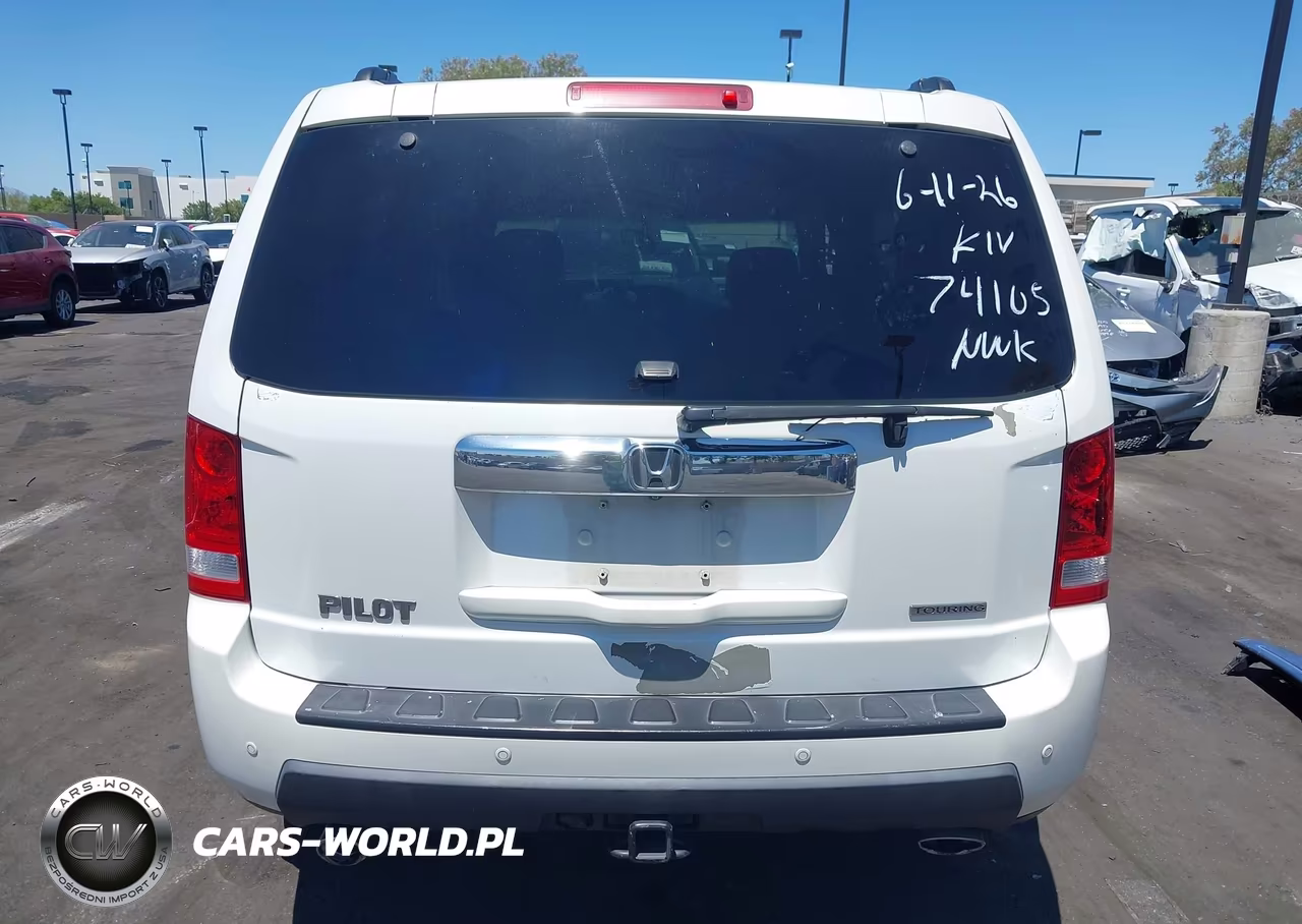 2011 Honda Pilot Touring VIN:5FNYF3H95BB013904 - 17