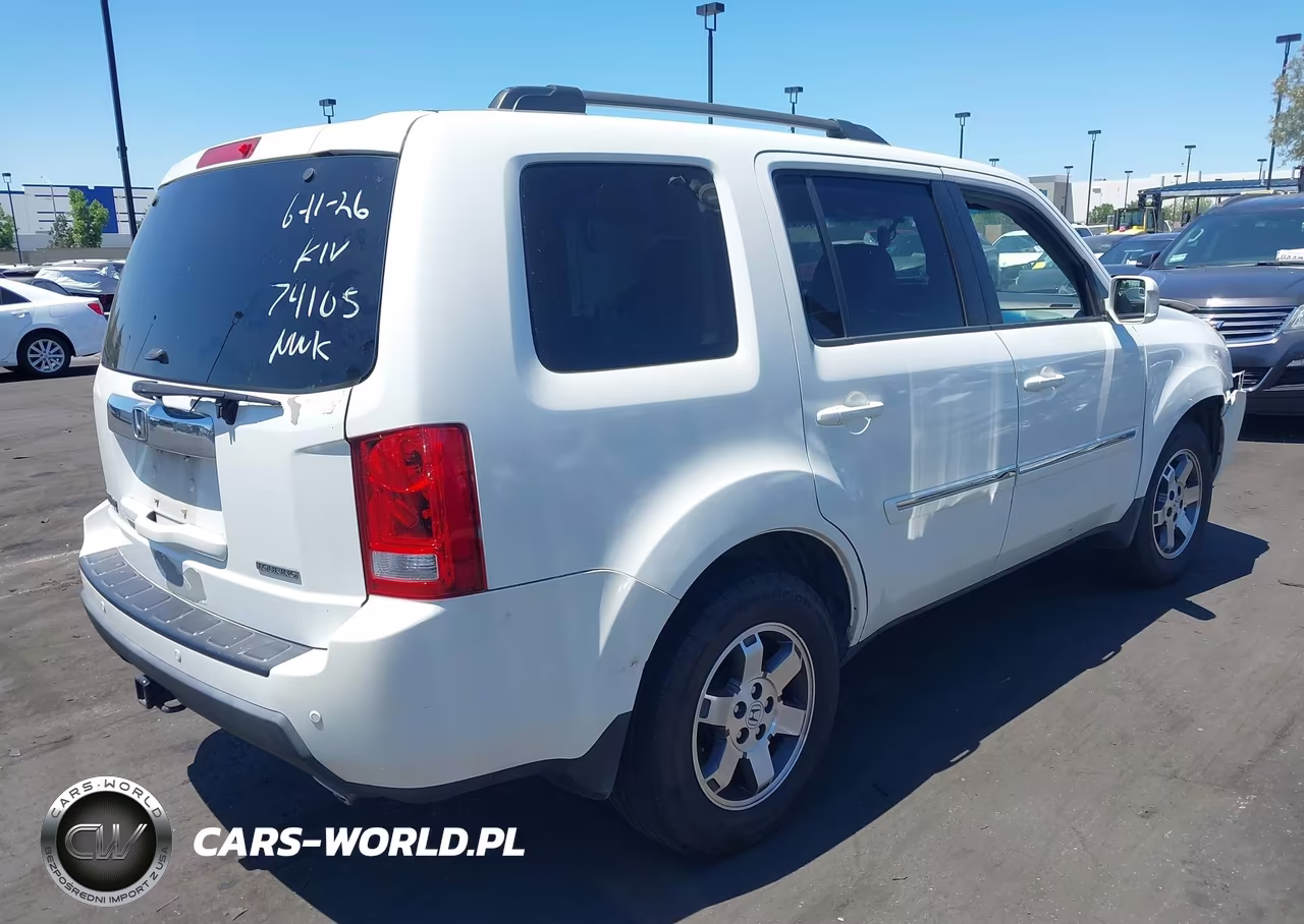 2011 Honda Pilot Touring VIN:5FNYF3H95BB013904 - 4
