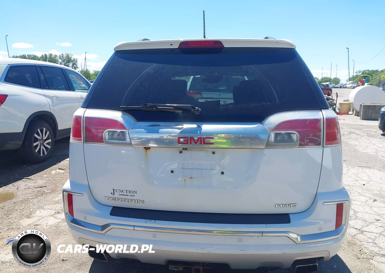 2017 GMC Terrain Denali VIN:2GKFLVE31H6332117 - 16