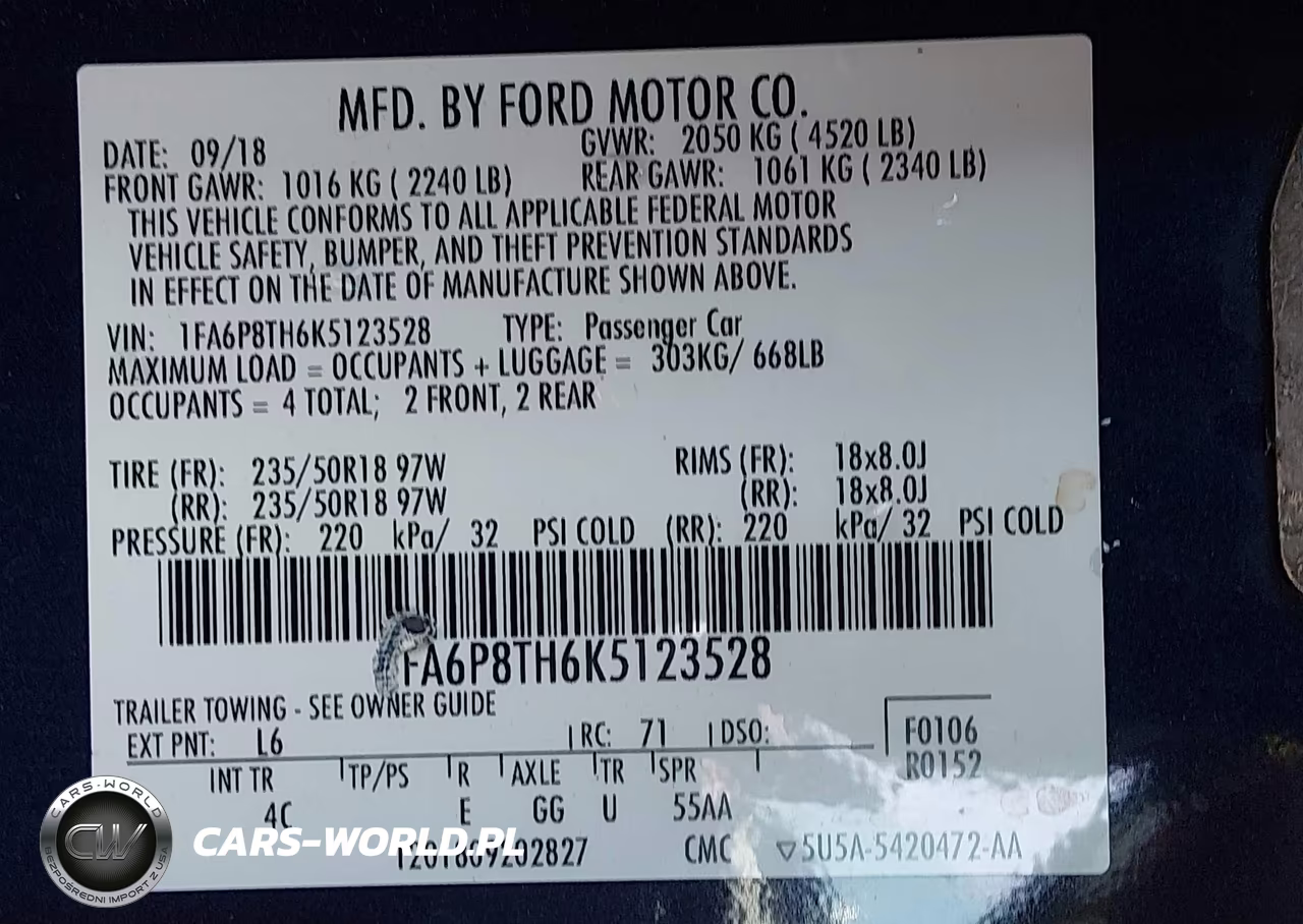 FORD MUSTANG VIN:1FA6P8TH6K5123528 - 9