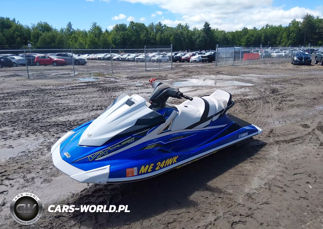 2018 Yamaha Vx110 Deluxe VIN:YAMA0770J718 - 2