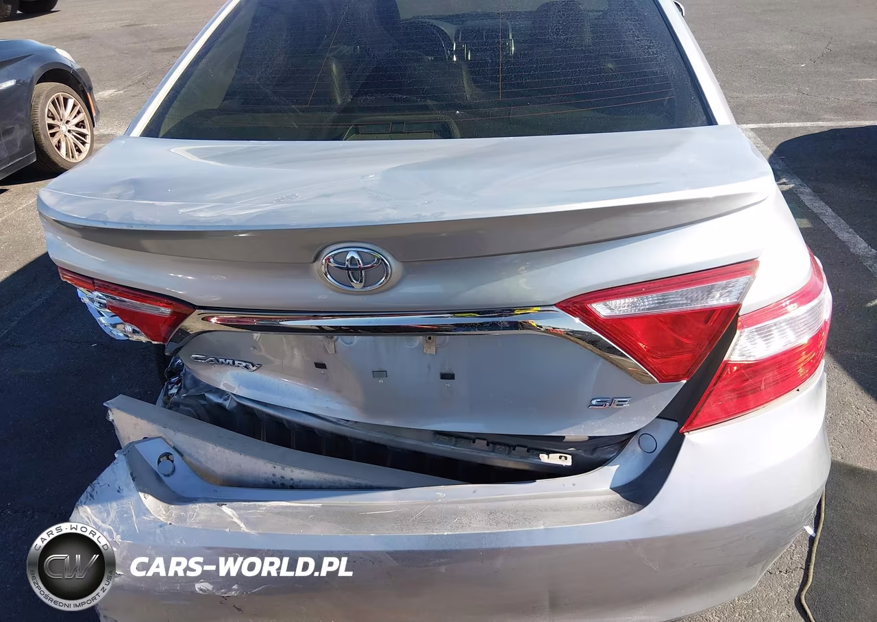 2017 Toyota Camry Se VIN:4T1BF1FK3HU747677 - 15
