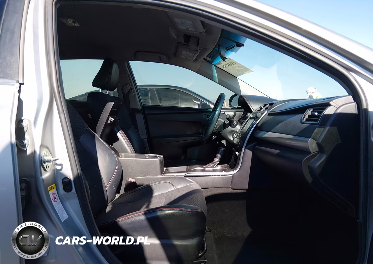2017 Toyota Camry Se VIN:4T1BF1FK3HU747677 - 5