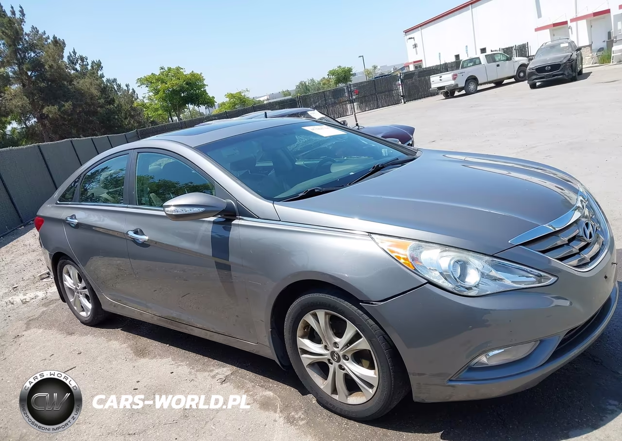 2013 Hyundai Sonata Limited VIN:5NPEC4AC6DH716147 - 13