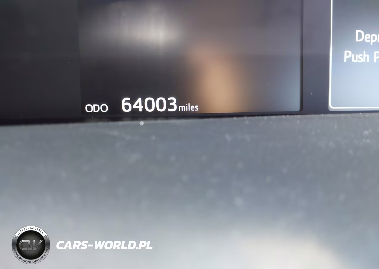 2017 Toyota Prius Three VIN:JTDKARFU8H3542820 - 15