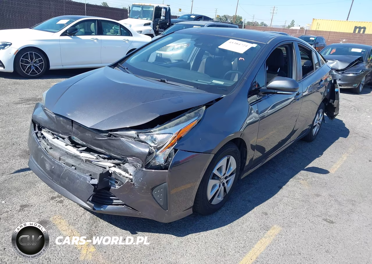 2017 Toyota Prius Three VIN:JTDKARFU8H3542820 - 2
