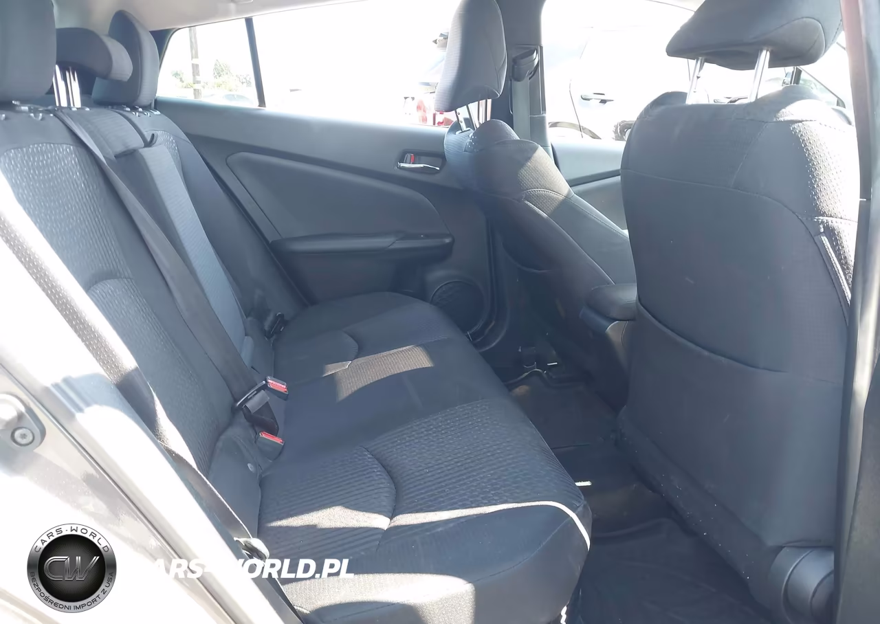 2017 Toyota Prius Three VIN:JTDKARFU8H3542820 - 8