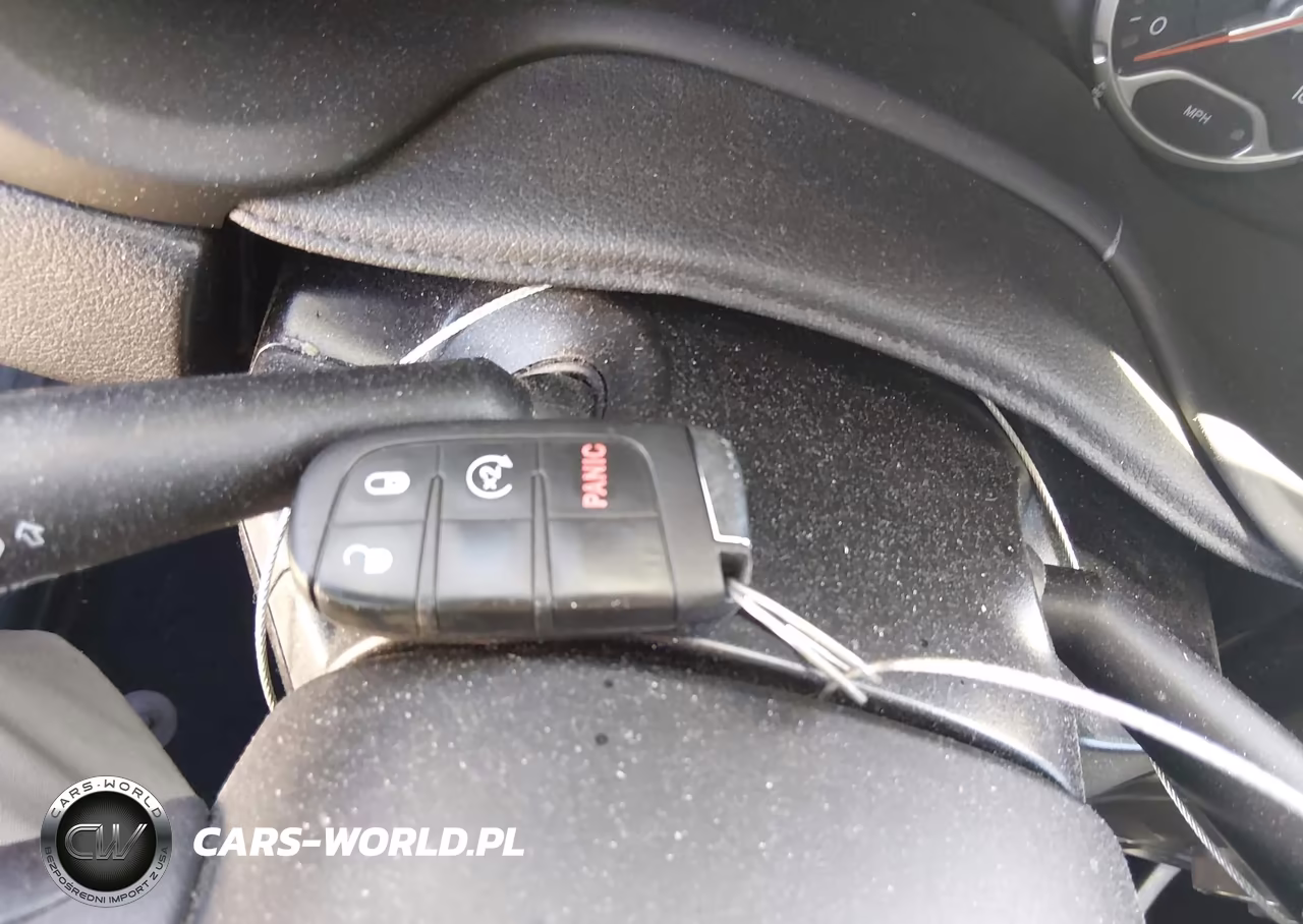 2019 Jeep Renegade Latitude 4X4 VIN:ZACNJBBB7KPK03751 - 11