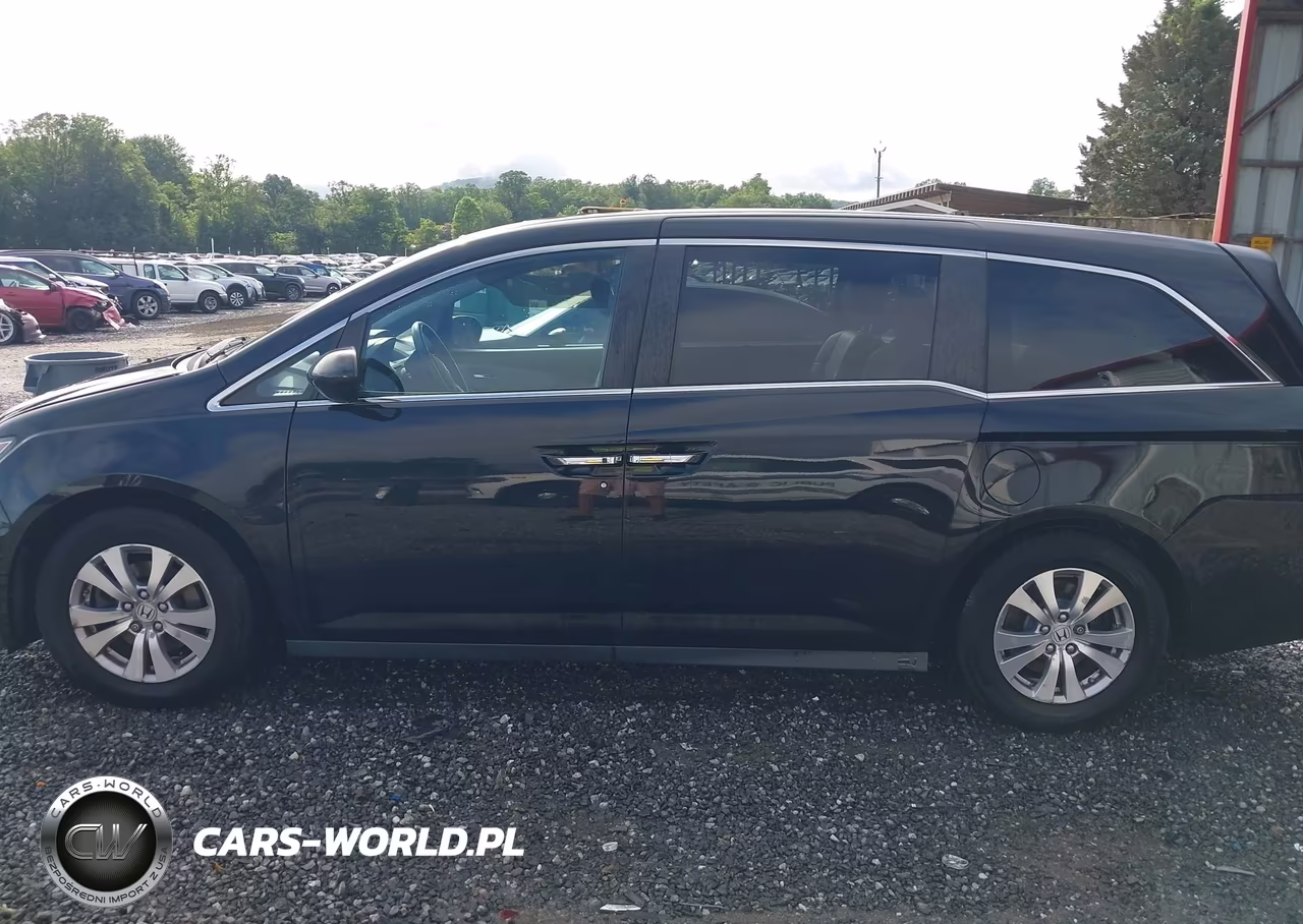 2015 Honda Odyssey Ex-L VIN:5FNRL5H6XFB072063 - 14