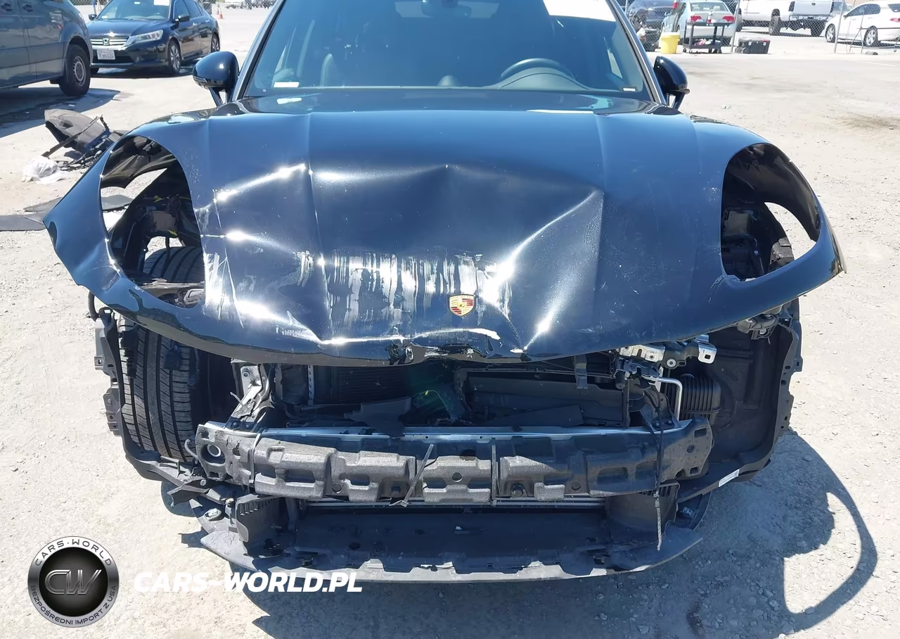 2023 Porsche Macan T VIN:WP1AA2A52PLB13009 - 6