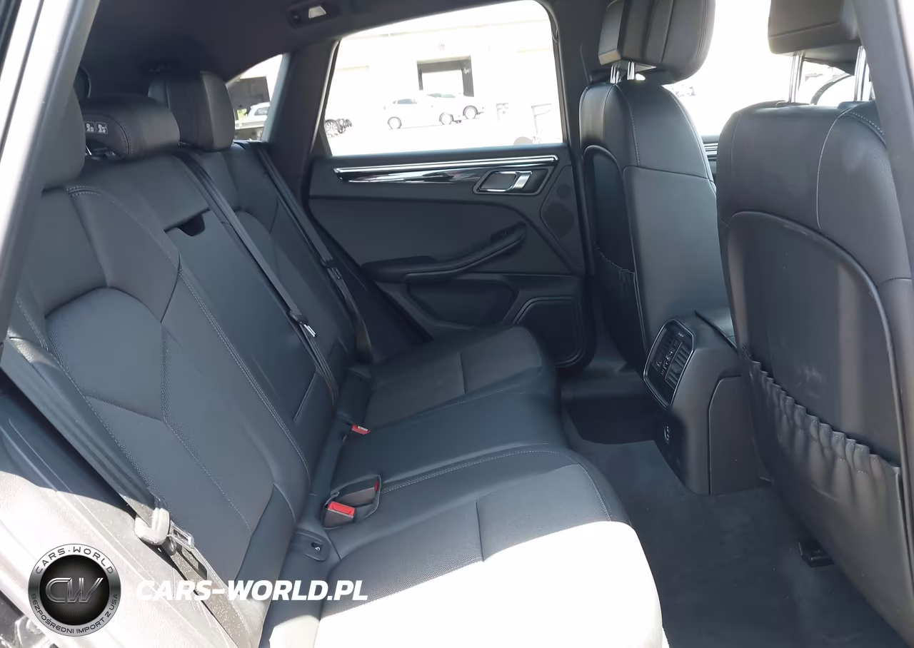 2023 Porsche Macan T VIN:WP1AA2A52PLB13009 - 8