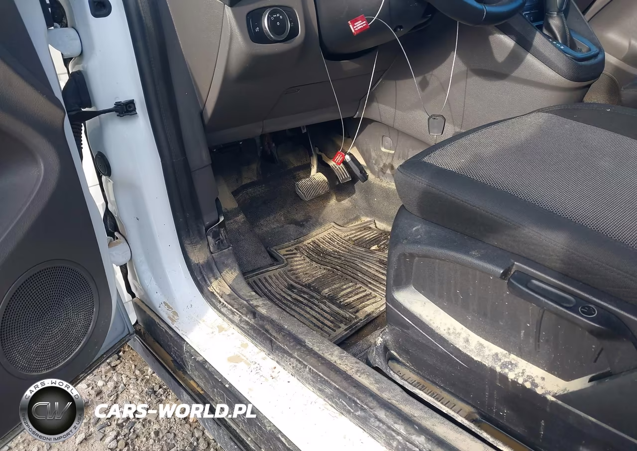 2022 Ford Transit Connect Xl VIN:NM0LS7S21N1530975 - 13