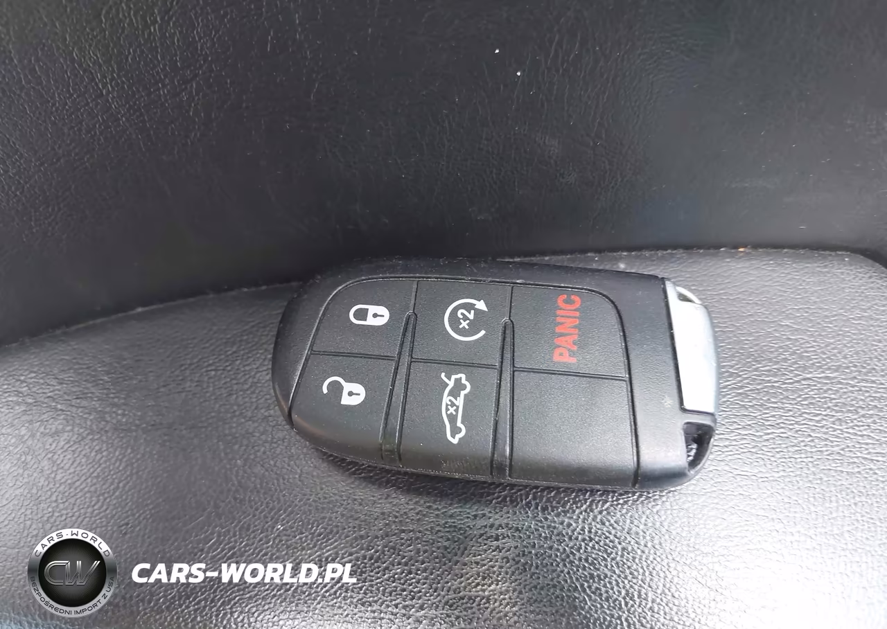 2018 Chrysler 300 Limited Awd VIN:2C3CCAKG1JH250868 - 11