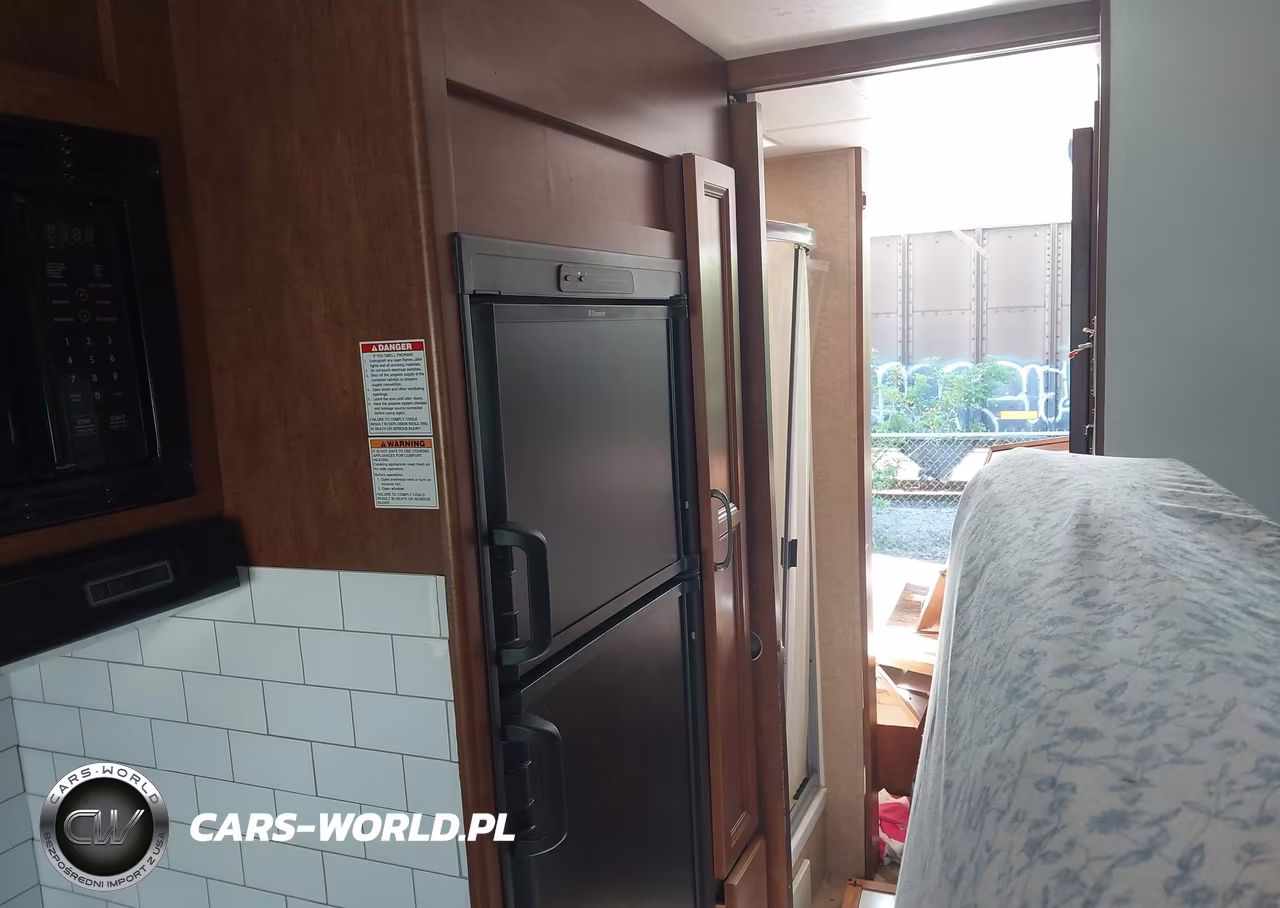 2015 Coachmen Pursu31Bdp - Rv VIN:1F65F5DY9E0A09131 - 16