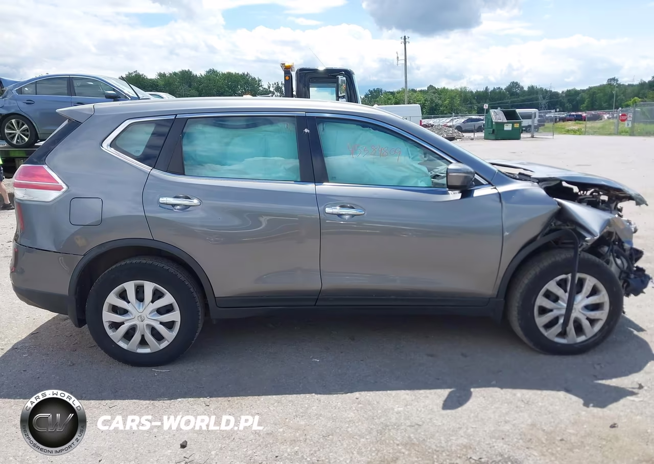 2015 Nissan Rogue S VIN:KNMAT2MV0FP547394 - 13