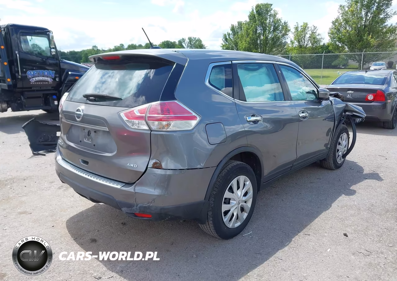 2015 Nissan Rogue S VIN:KNMAT2MV0FP547394 - 4