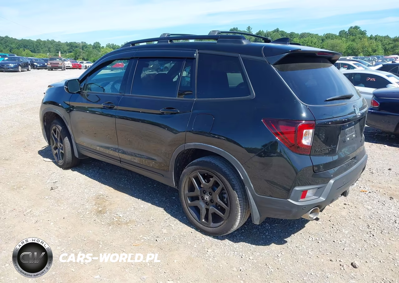2025 Honda Passport Awd Black VIN:5FNYF8H86SB008005 - 3