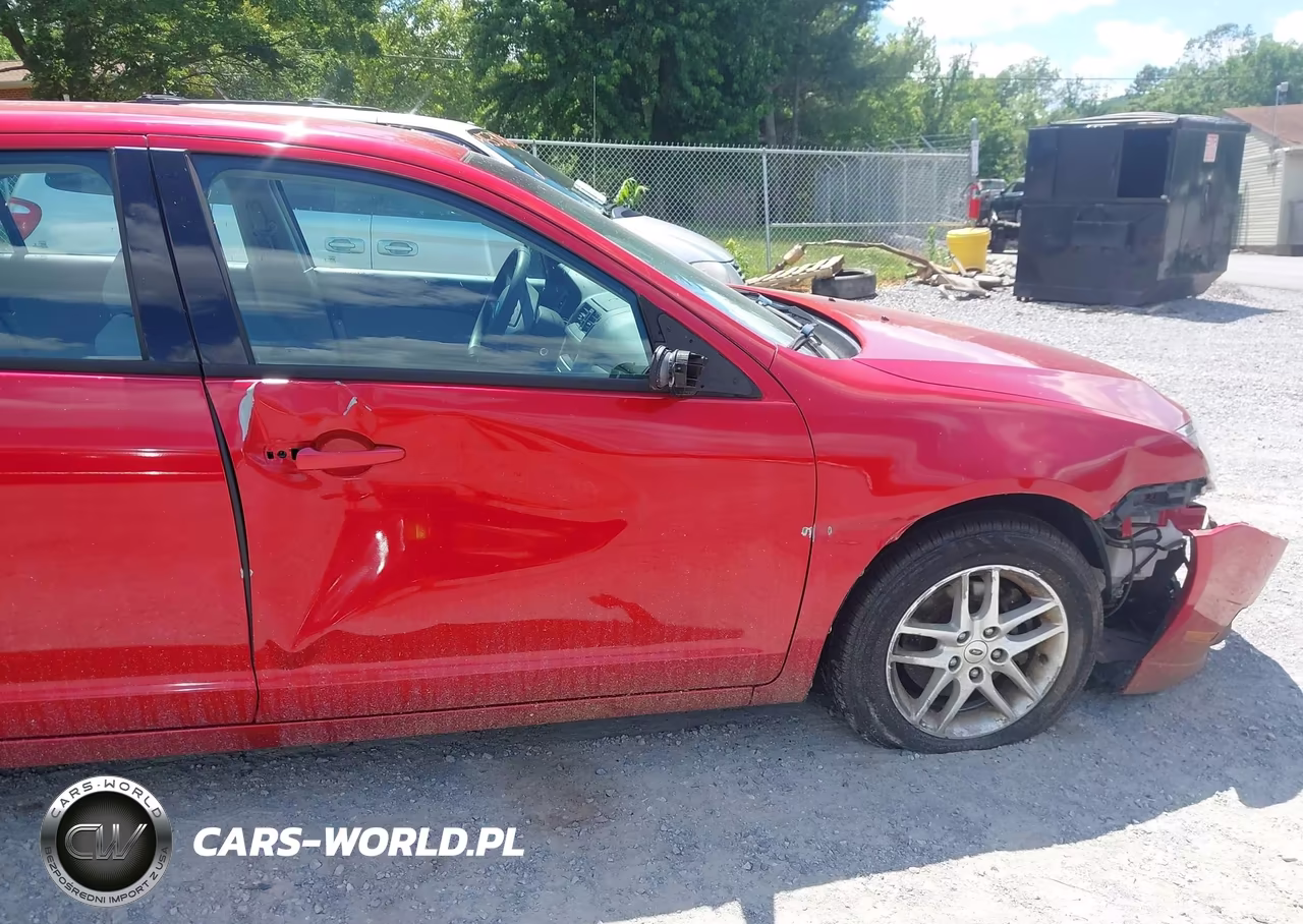 2012 Ford Fusion S VIN:3FAHP0GA1CR299179 - 14