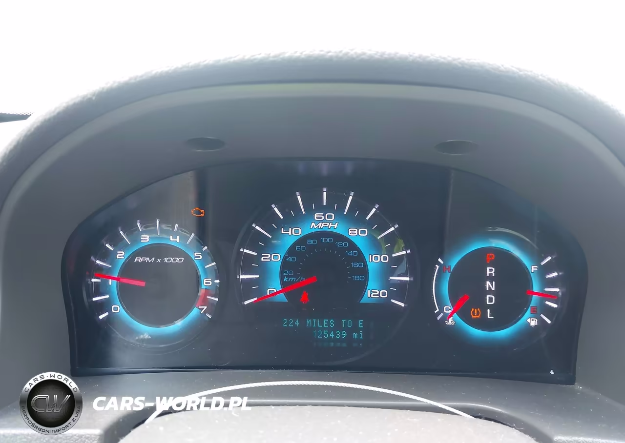 2012 Ford Fusion S VIN:3FAHP0GA1CR299179 - 7