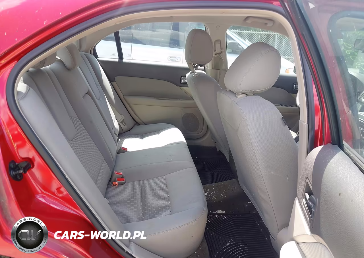 2012 Ford Fusion S VIN:3FAHP0GA1CR299179 - 8