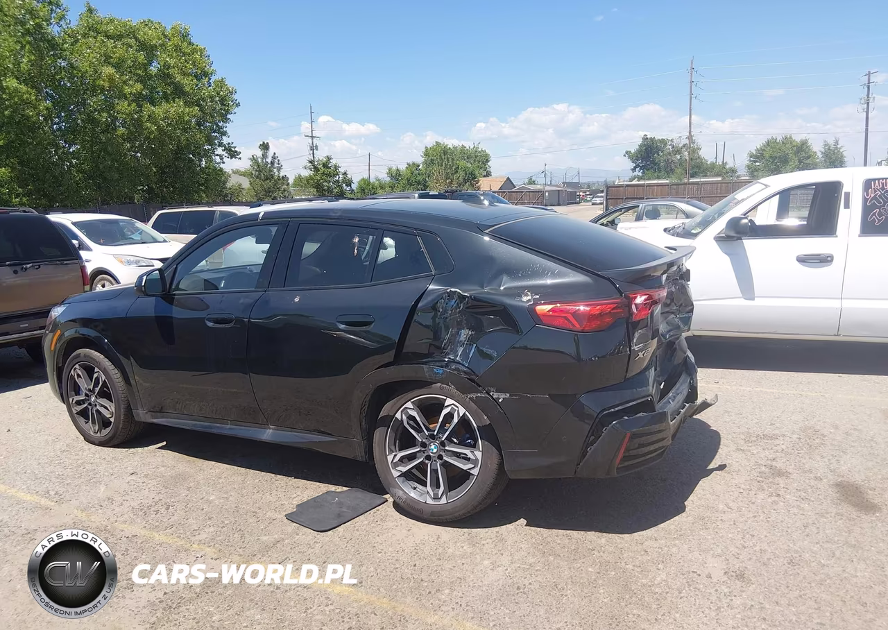 2026 BMW X2 xDrive28I VIN:WBX63GM04T5414736 - 14
