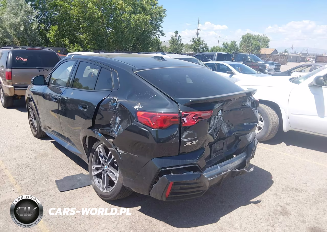 2026 BMW X2 xDrive28I VIN:WBX63GM04T5414736 - 3