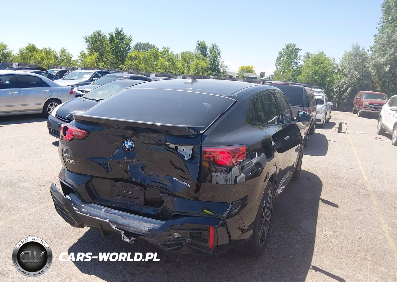 2026 BMW X2 xDrive28I VIN:WBX63GM04T5414736 - 4