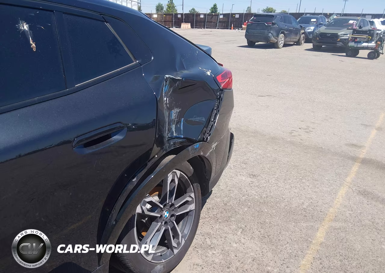 2026 BMW X2 xDrive28I VIN:WBX63GM04T5414736 - 6
