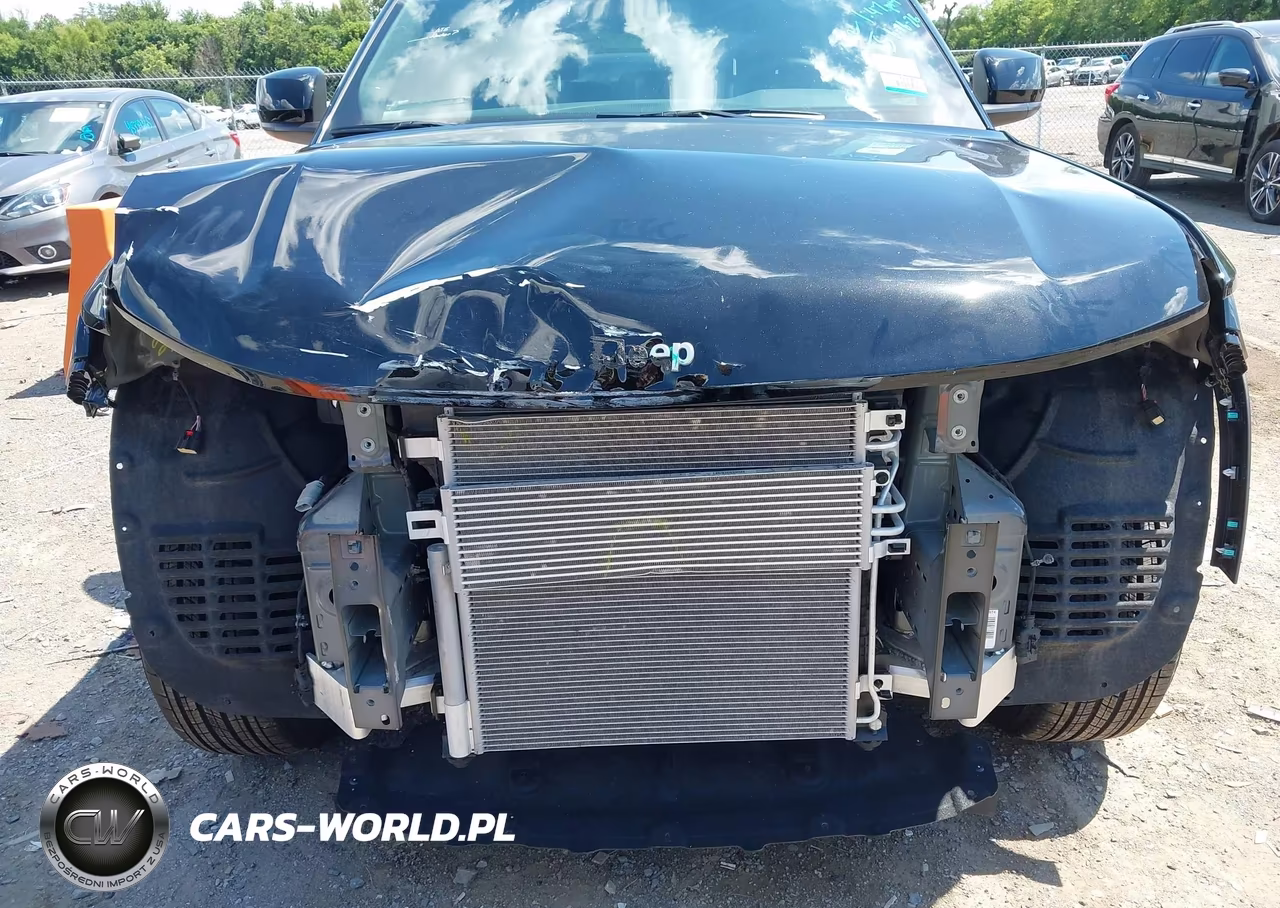 2025 Jeep Grand Cherokee Laredo X 4X2 VIN:1C4RJGAG7S8799580 - 6