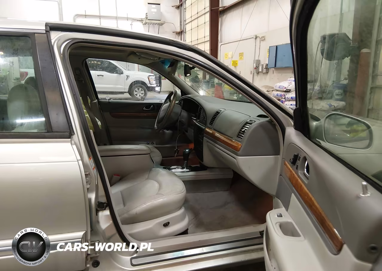 2002 Lincoln Continental VIN:1LNHM97V82Y684888 - 5