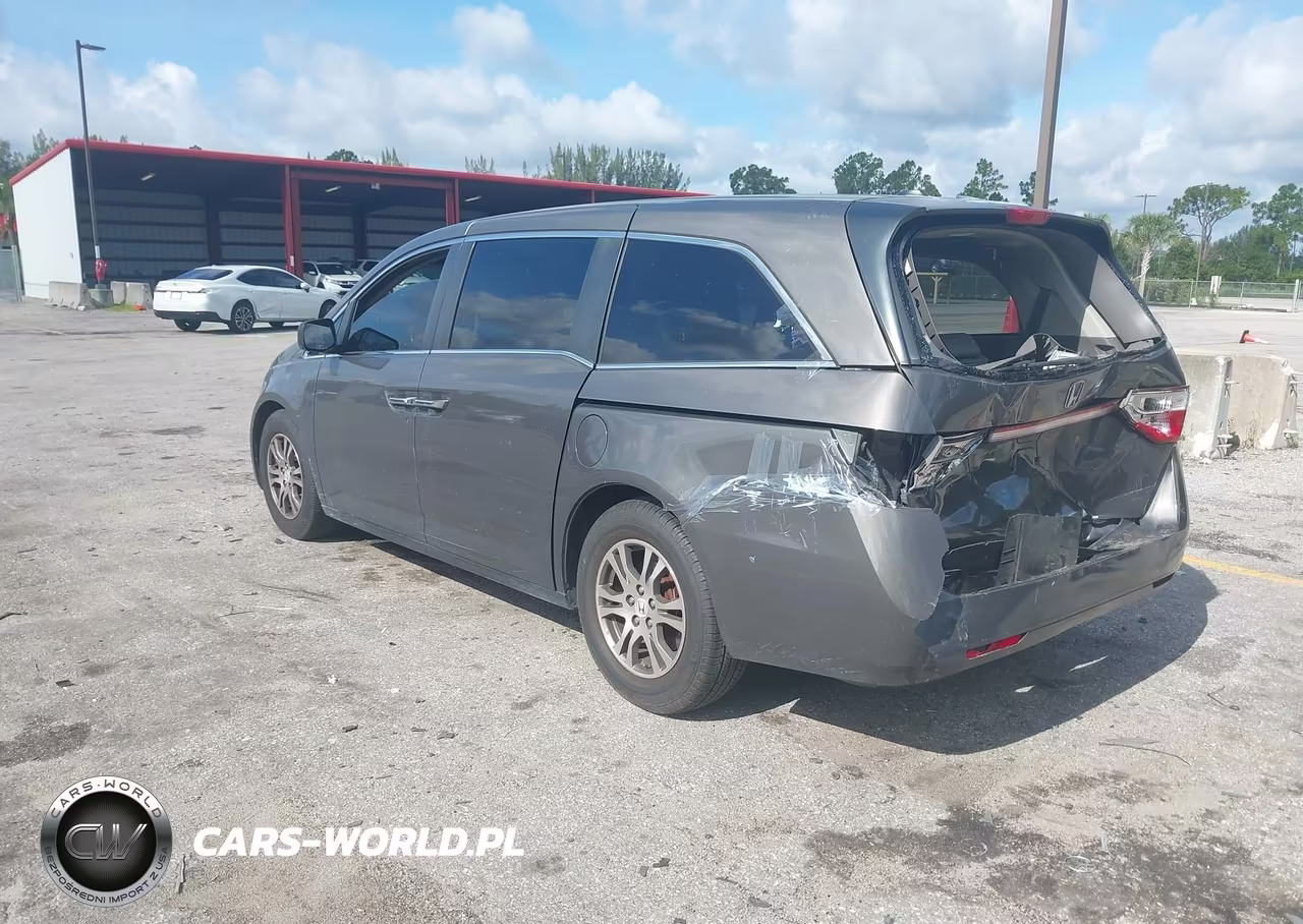 2013 Honda Odyssey Ex-L VIN:5FNRL5H62DB091042 - 3