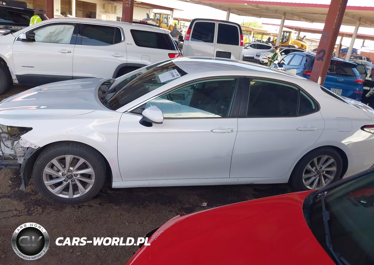 2021 Toyota Camry Le VIN:4T1C11AK1MU472492 - 15