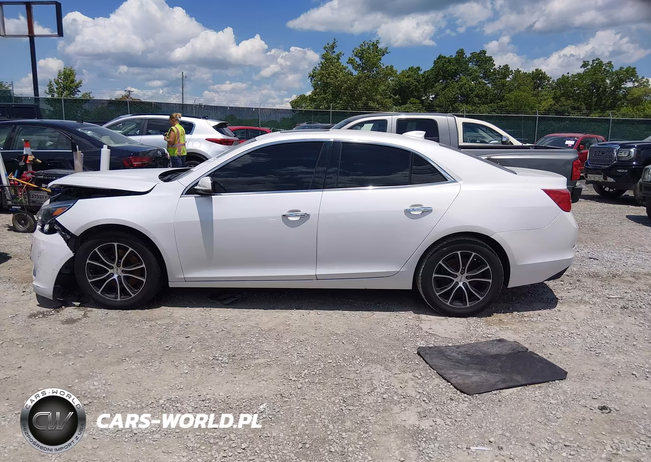 2015 Chevrolet Malibu 2Lz VIN:1G11G5SX8FF117752 - 15