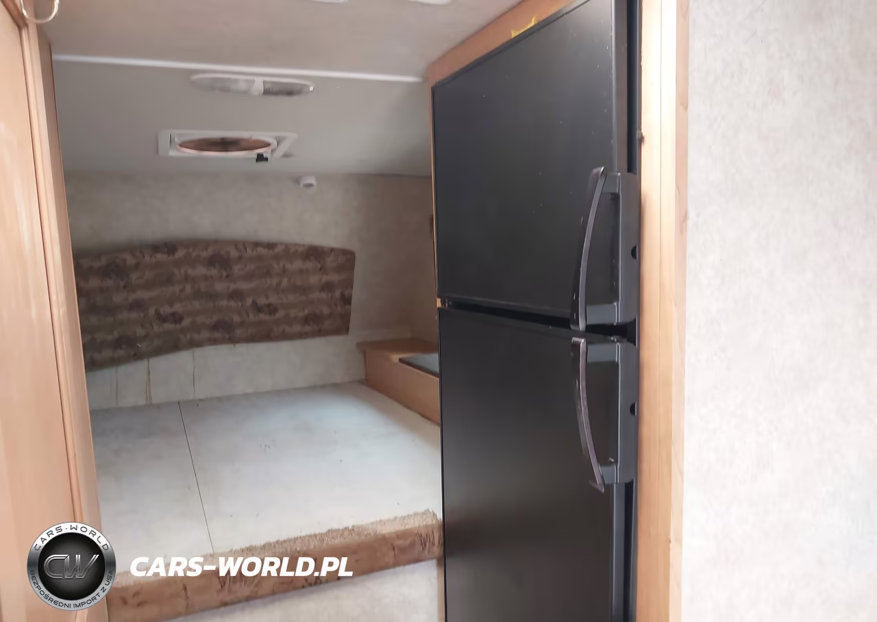 2014 Adventurer Truck Camper VIN:00000000000016979 - 15