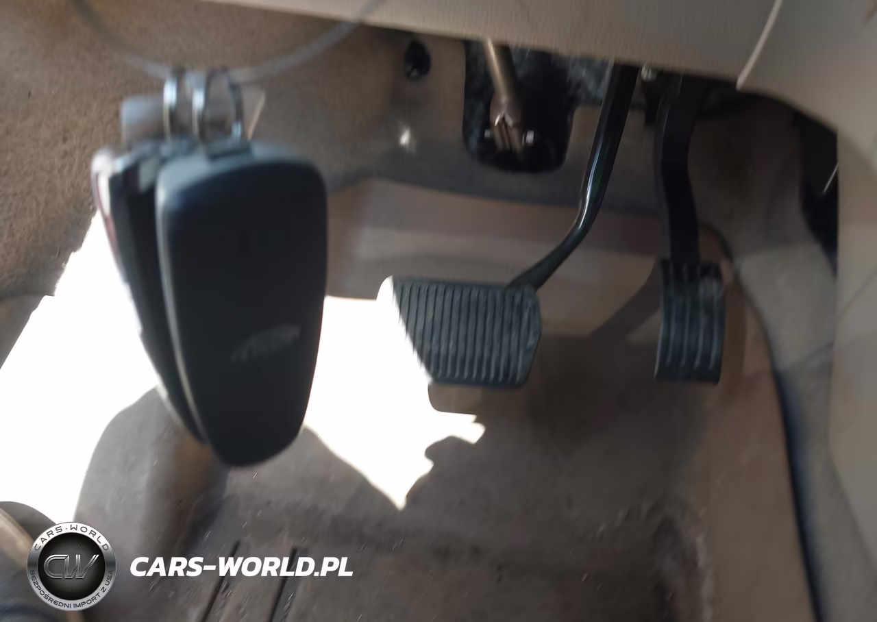 2014 Ford Escape Titanium VIN:1FMCU9J93EUE24268 - 11