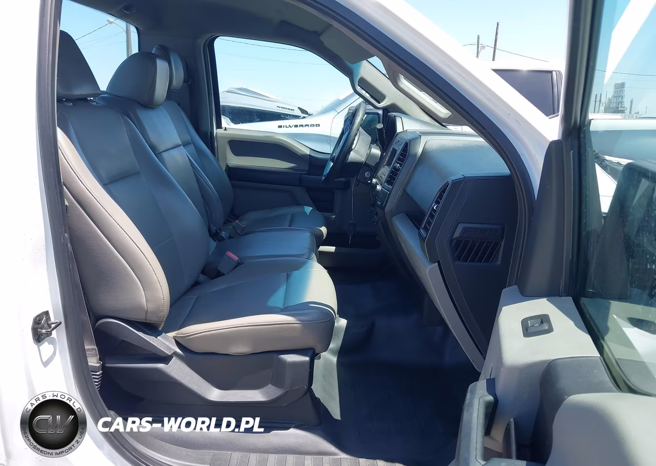 2018 Ford F-150 Xl VIN:1FTMF1CB5JKF29985 - 5