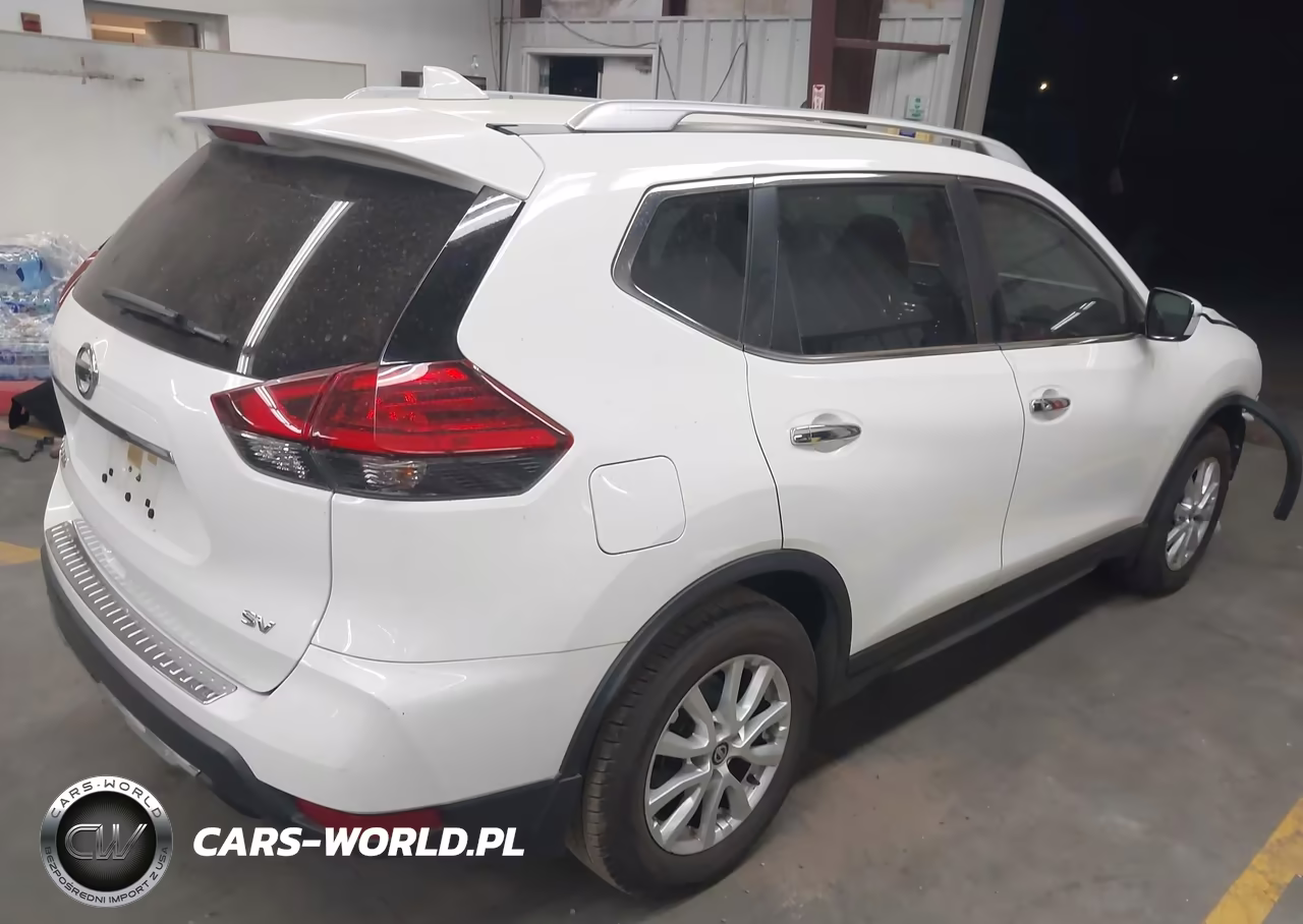 2017 Nissan Rogue Sv VIN:JN8AT2MT1HW145556 - 4