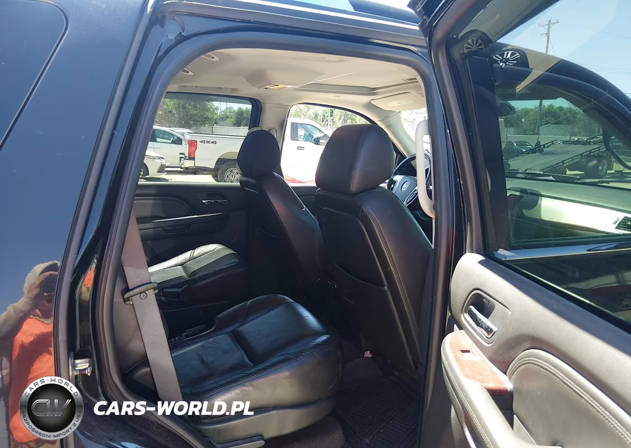 2009 Cadillac Escalade Standard VIN:1GYFK13249R250156 - 8