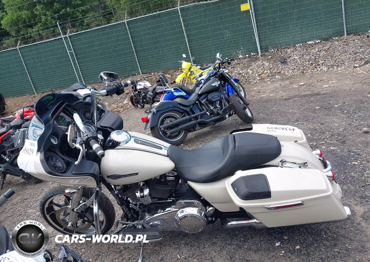 2022 Harley-Davidson Fltrx VIN:1HD1KHC12NB634034 - 13