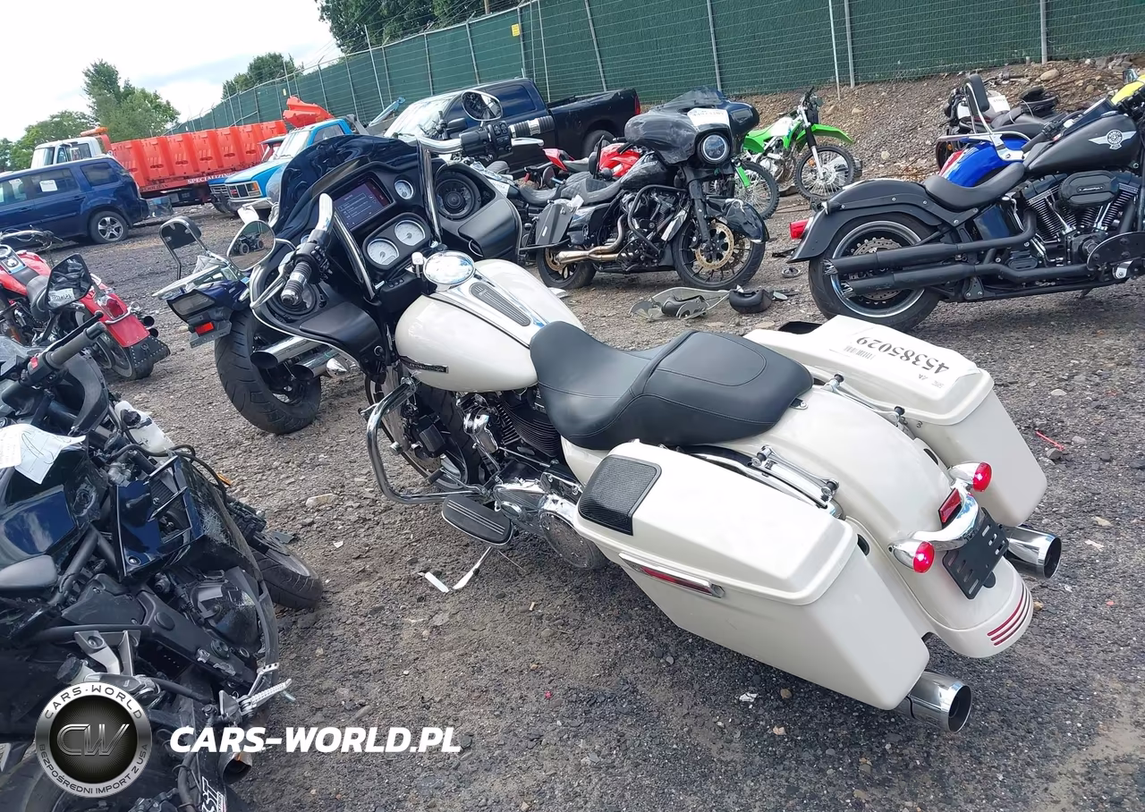 2022 Harley-Davidson Fltrx VIN:1HD1KHC12NB634034 - 3