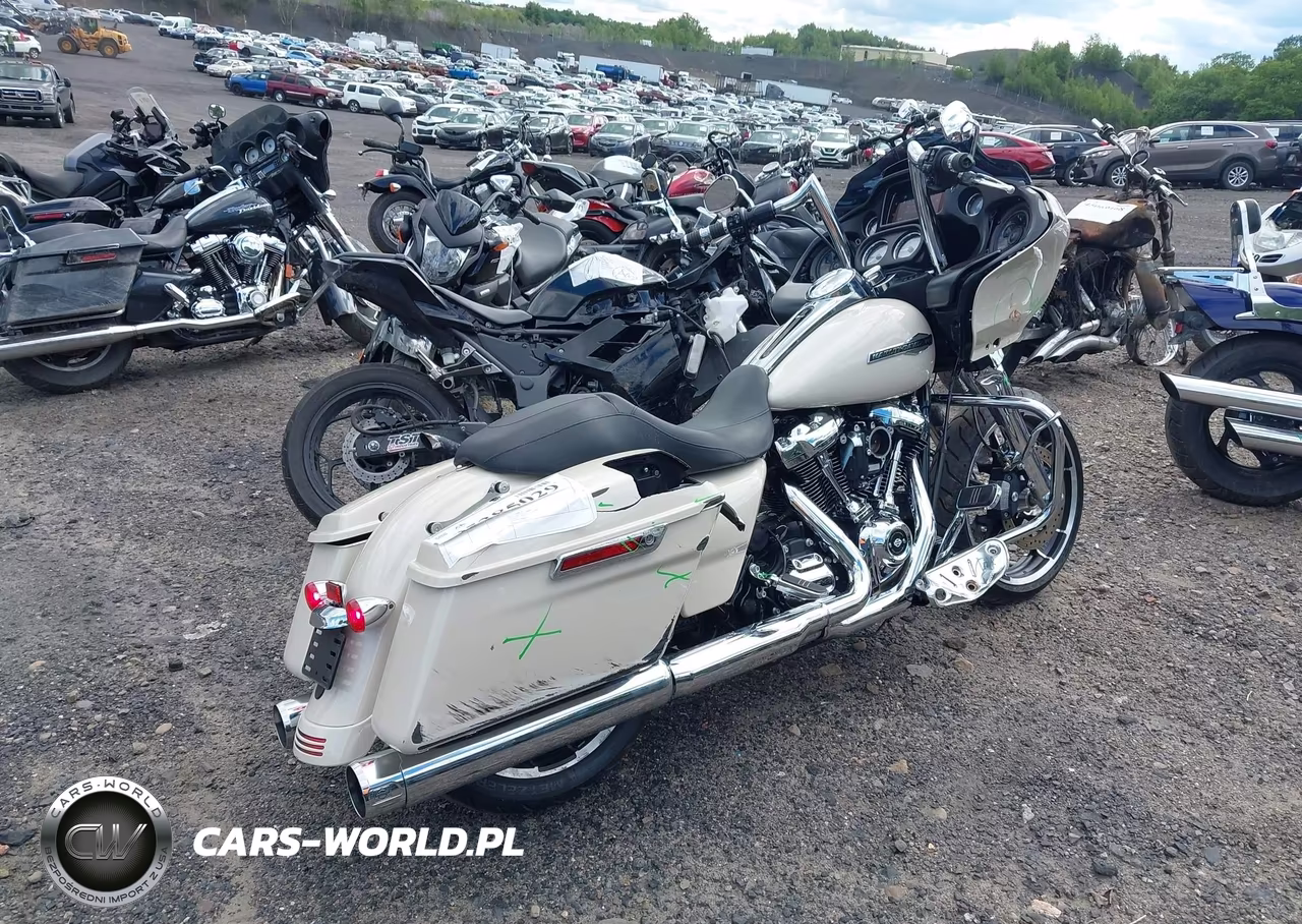 2022 Harley-Davidson Fltrx VIN:1HD1KHC12NB634034 - 4