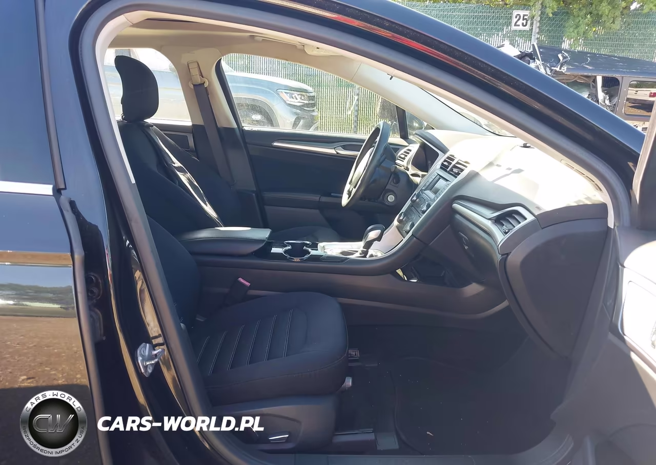 2015 Ford Fusion Se VIN:3FA6P0HD9FR134369 - 5