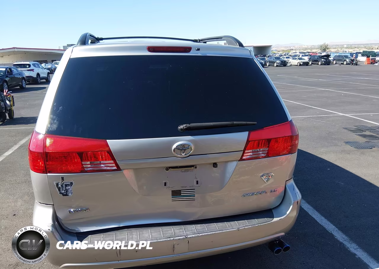 2004 Toyota Sienna Le VIN:5TDZA23C14S115859 - 16