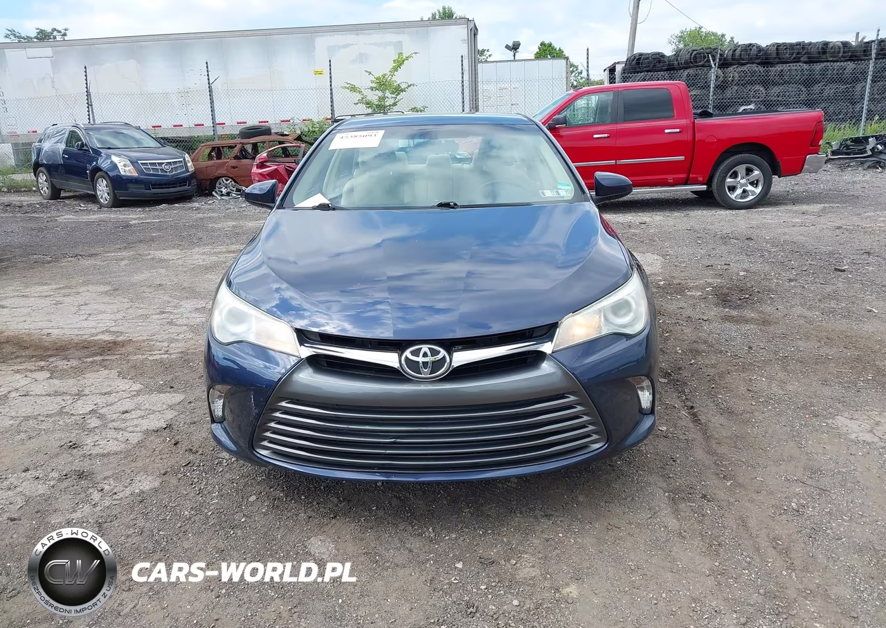 2016 Toyota Camry Le VIN:4T4BF1FK9GR542322 - 12