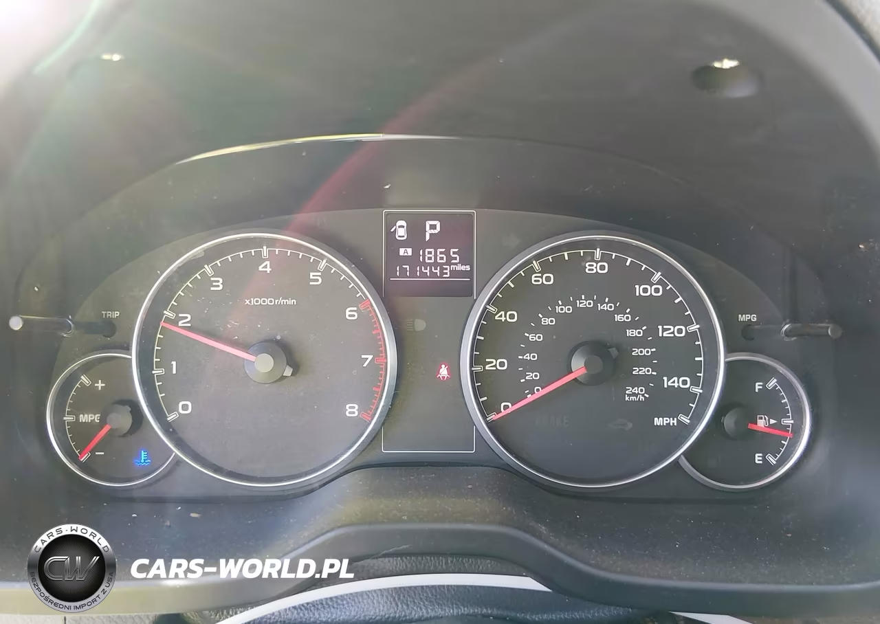 2014 Subaru Outback 2.5I Premium VIN:4S4BRBCC5E3227265 - 7