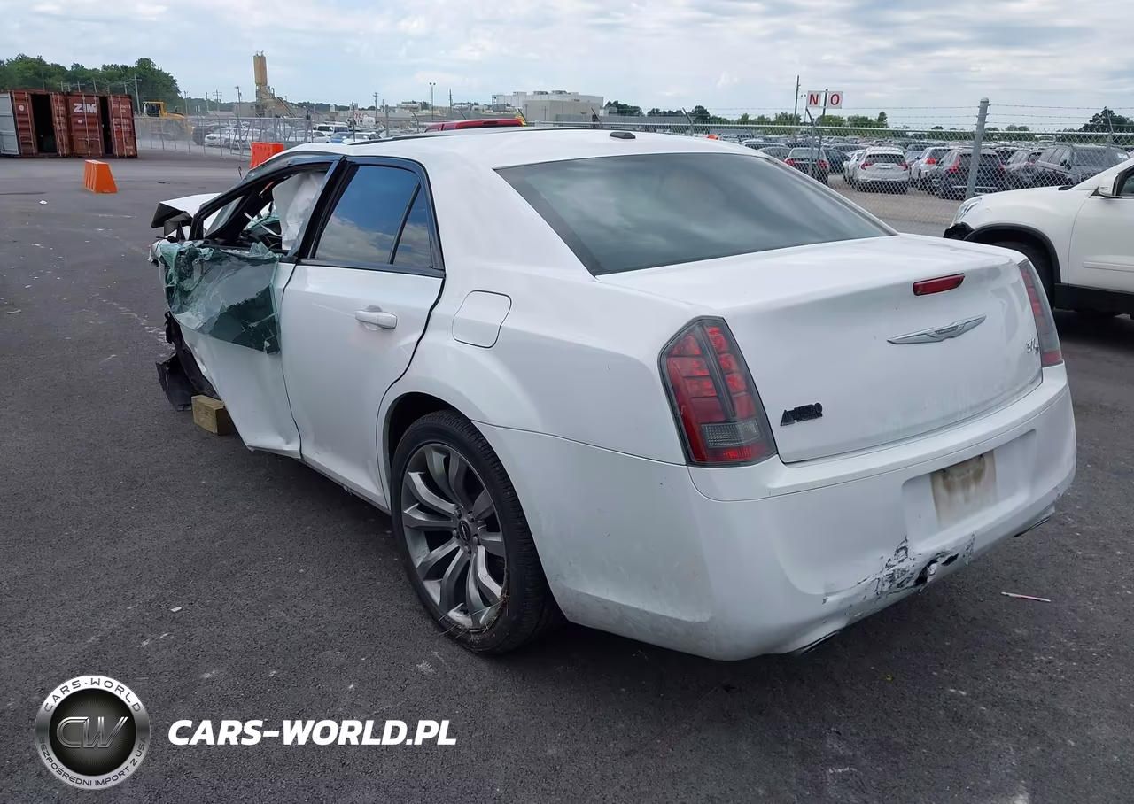 2014 Chrysler 300 300S VIN:2C3CCABG7EH380207 - 3