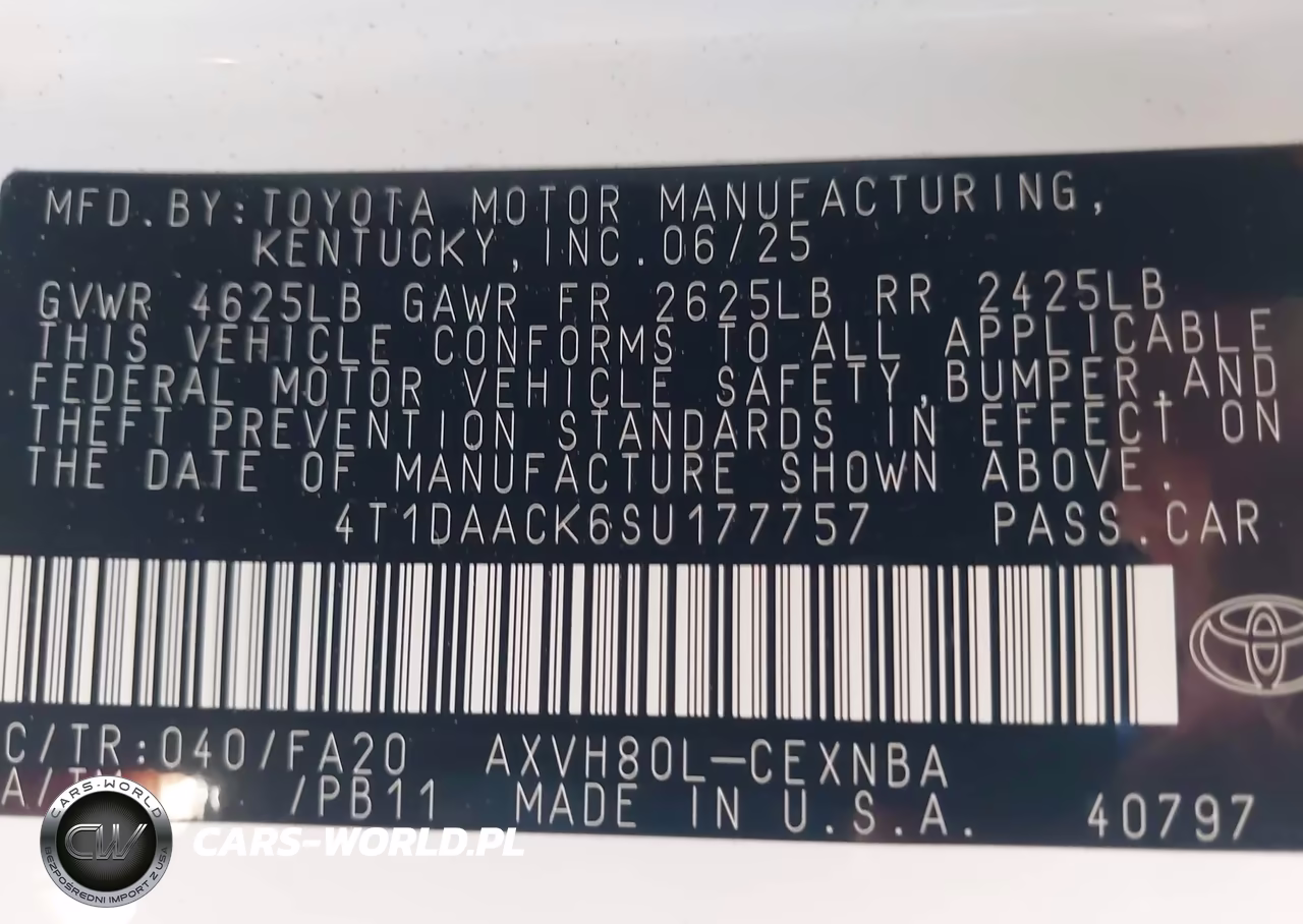 2025 Toyota Camry Le VIN:4T1DAACK6SU177757 - 9